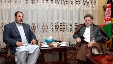 تصویر از دیدار استاد ابوالحسین یاسر با استاد محمد محقق