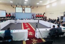 تصویر از دفتر مرکزی کمیسیون انتخابات نشست مشورتی را با احزاب و جامعه مدنی پیرامون مسوده” پالیسی اصلاحات انتخاباتی ” انجام داد